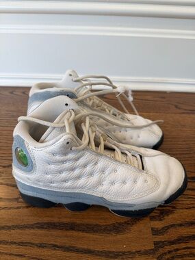 Jordan 13 Retro White - Light Blue - Yellow